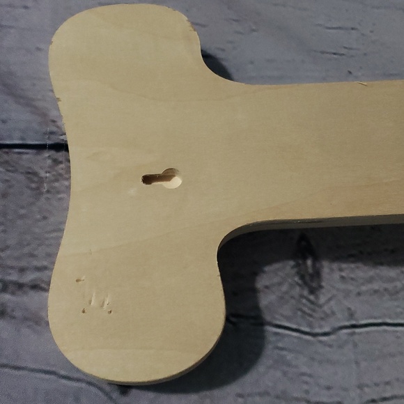 Craft wood letter H - BOGO8 - Picture 4 of 5